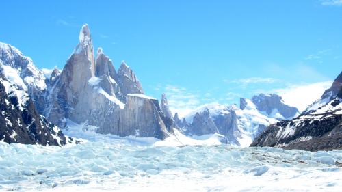 Cerro Torre mit Gletscher